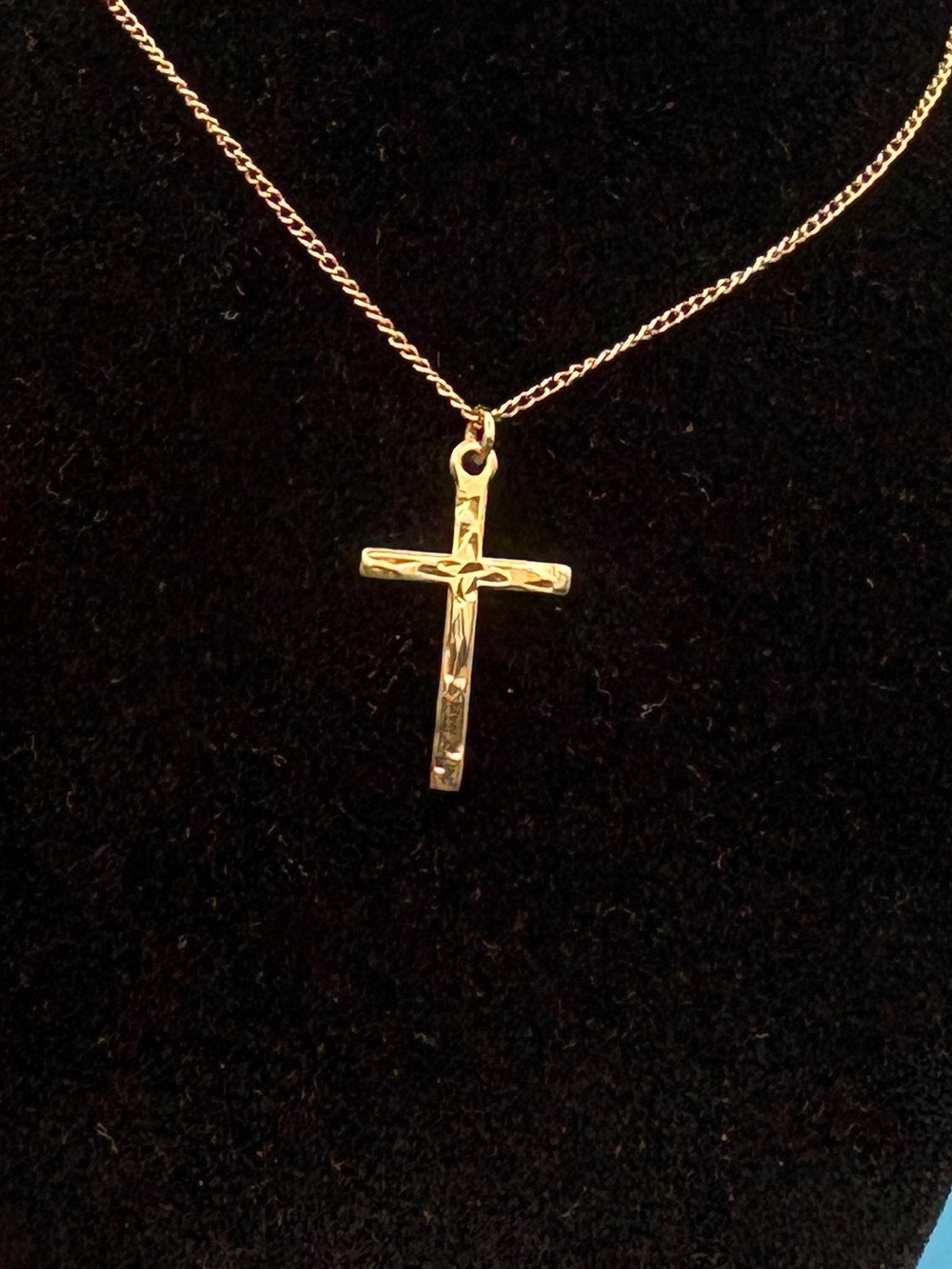 Gold Filled Cross Pendant Necklace - Elegant Everyday Women’s Jewelry
